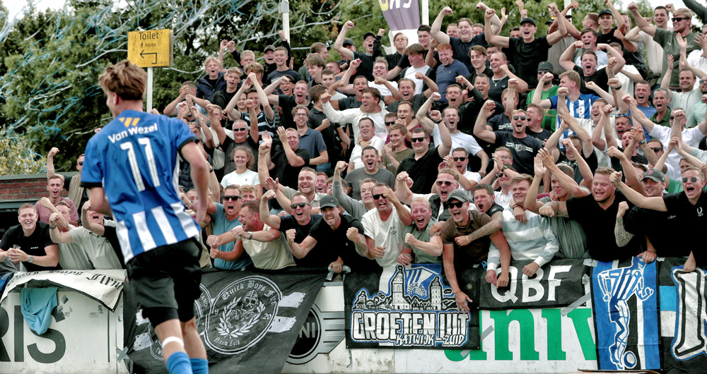 2627 ijsqui hamann juichen na goal